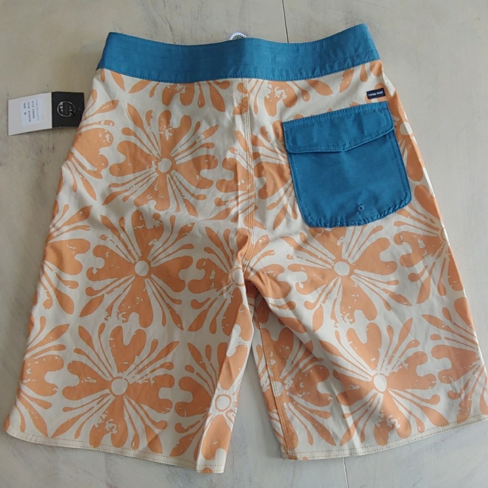 Men's Flying Point board shorts - Picture 3 of 3